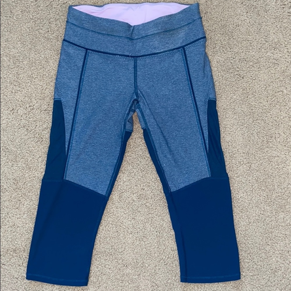 Blue Lululemon leggings